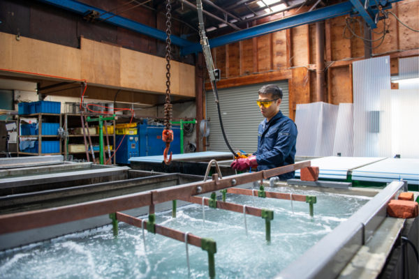 アルマイト加工